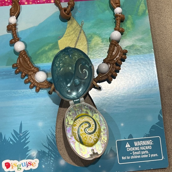 Disney Princess Moana's Necklace One Size Costume Accessory by Disguise NEW - Picture 2 of 2